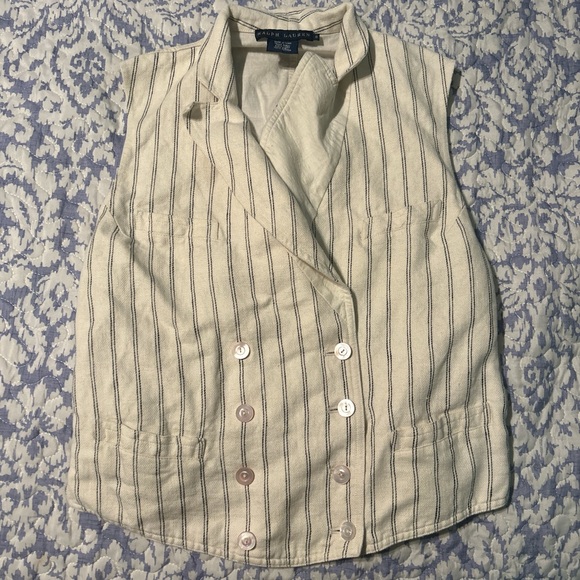 Ralph Lauren’s women’s vest - Picture 5 of 7
